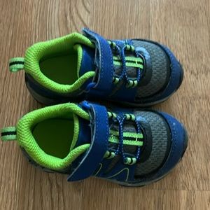 Merrell toddler hiking shoes